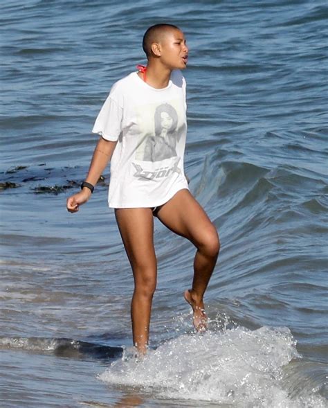 willow smith sexy photos|Willow Smith poses in tiny string bikini as she makes。